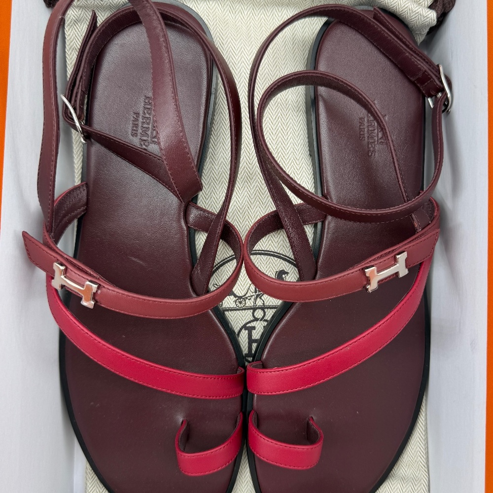 Hermès Leather Slide Sandals in Burgundy – Size 41